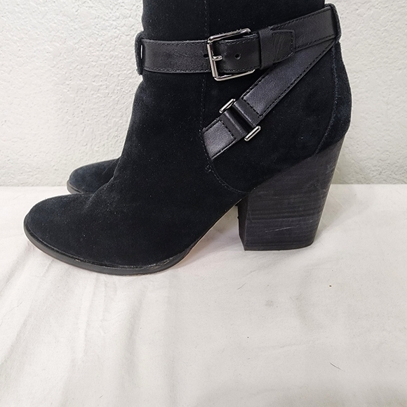 COLE HAAN MINNA BLACK SUEDE SIDE ZIP MINNA ANKLE BOOTIE SIZE 8.5 - Picture 3 of 16